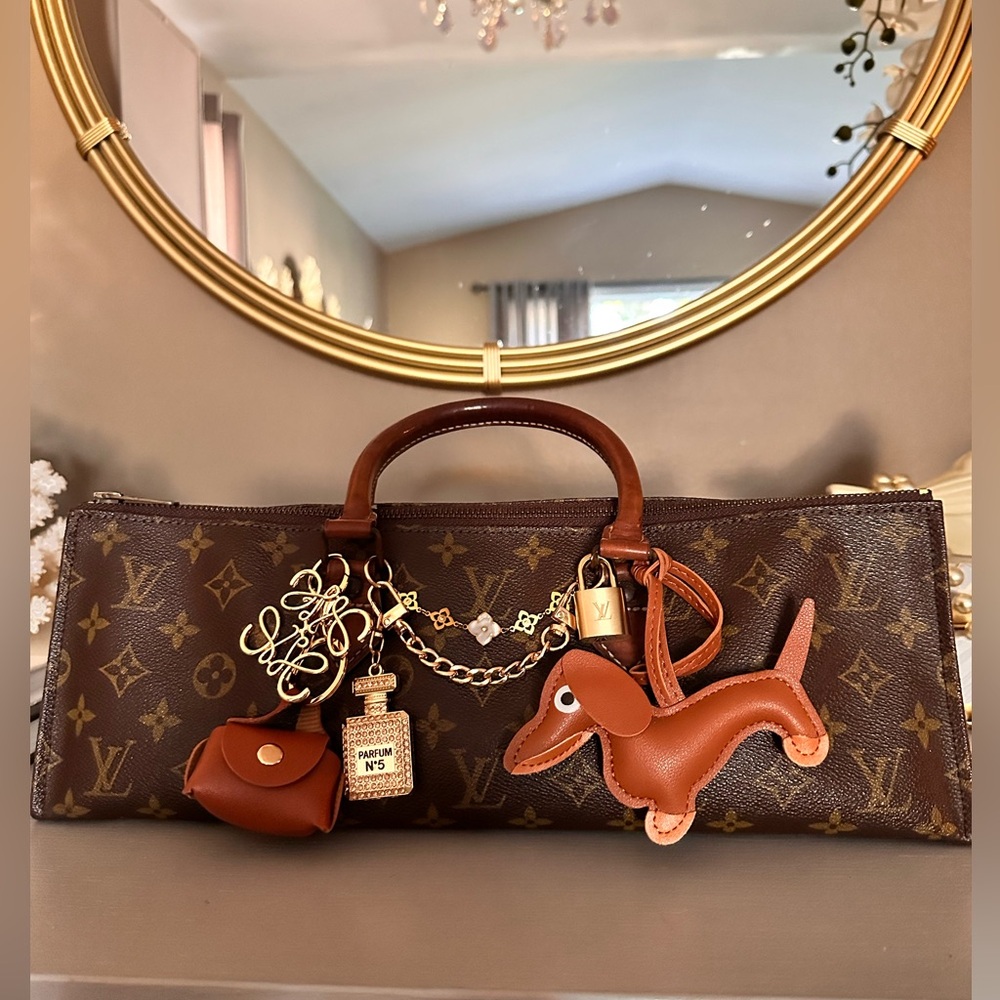 Meet your Posher, Sharon